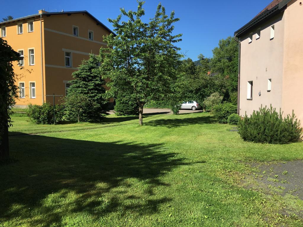Appartamento U Evy Jarošové Desná Esterno foto